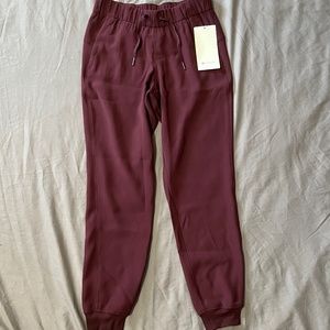Lululemon On the Fly Joggers